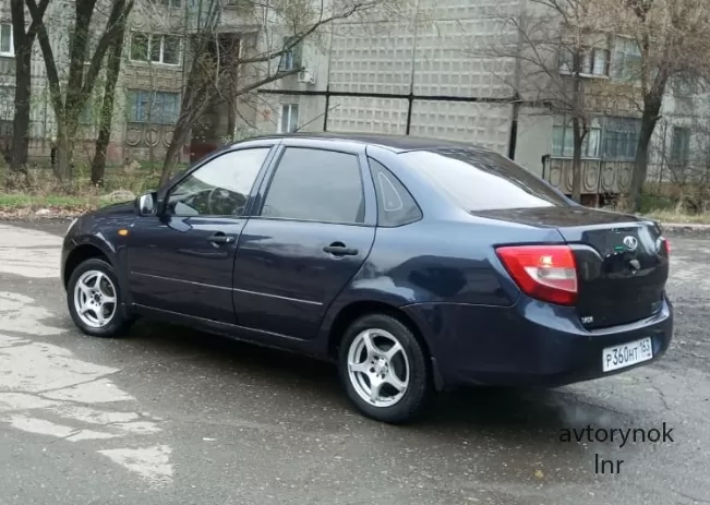 Продам Lada Granta 2013 года
