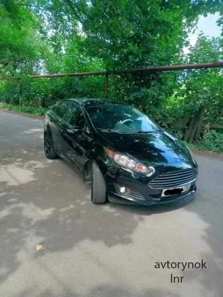 Продам FORD фиеста 2016 года