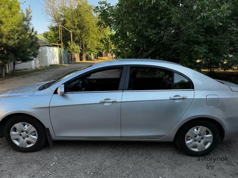 Продам Geely Emgrand EC7 2013 год