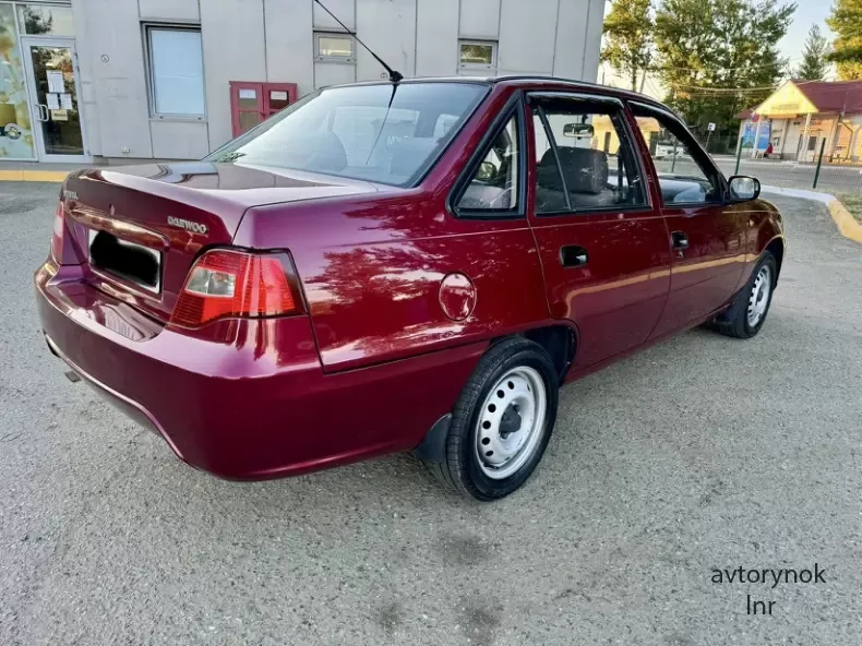 Продам Daewoo Nexia 2010год