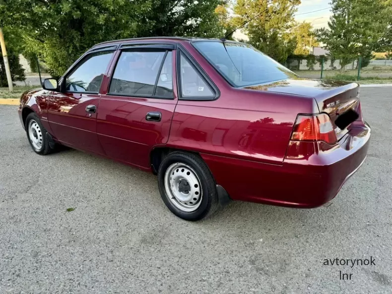 Продам Daewoo Nexia 2010год
