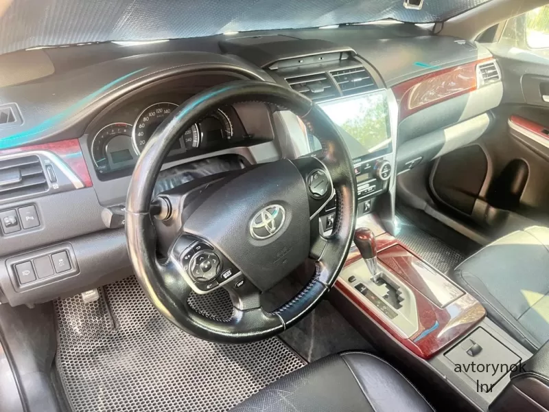Продам Toyota Camry, 2013г
