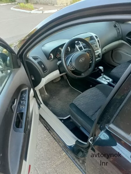 Продам Kia Ceed 2007год