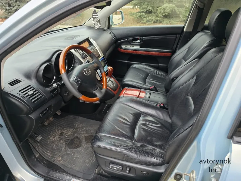 Продам Лексус RX 300 2004 год