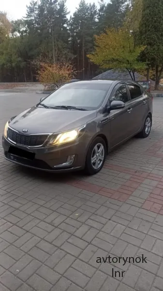 Продаю Kia Rio 2014 года