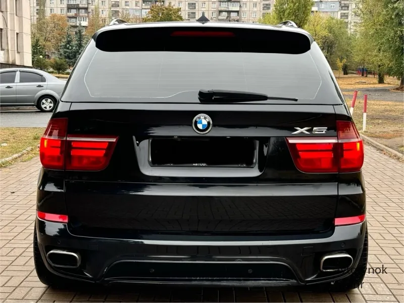 ПРОДАМ BMW X5 XDrive Рестайлинг, 2011 год