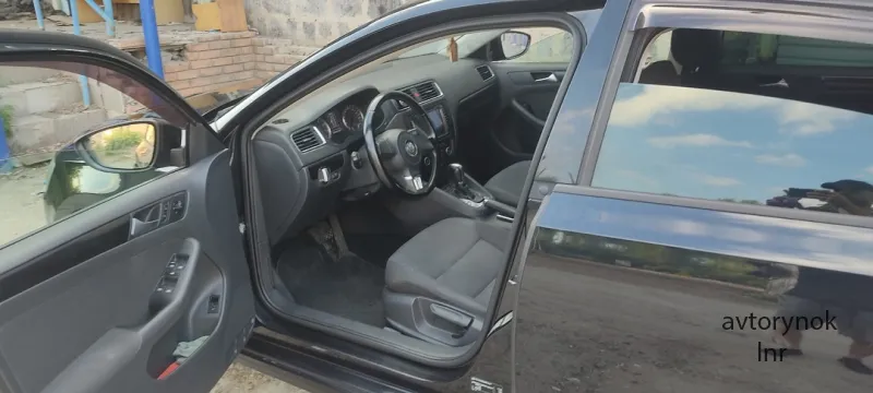 Volkswagen Jetta 2012 года