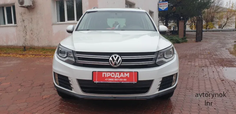 Volkswagen Tiguan год выпуска: 2015