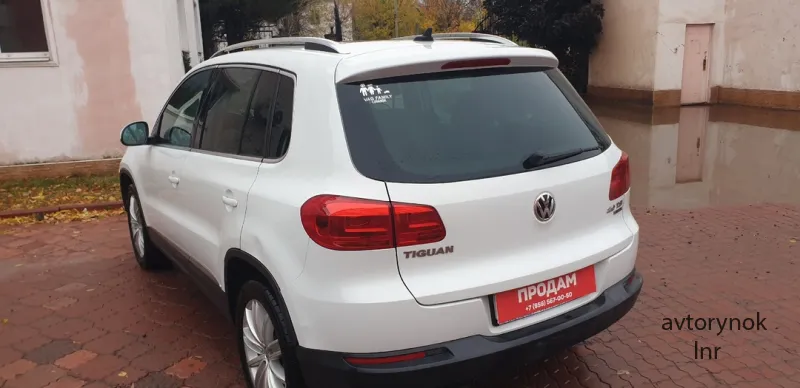Volkswagen Tiguan год выпуска: 2015