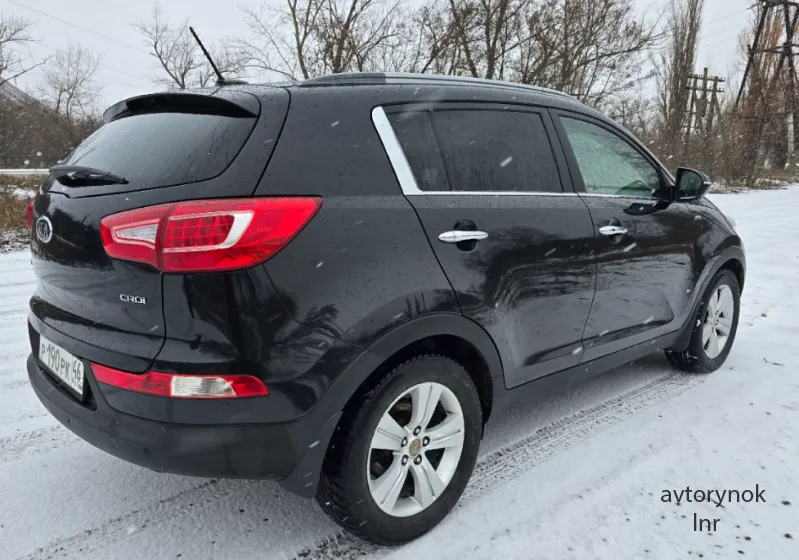 Kia Sportage 2011 год