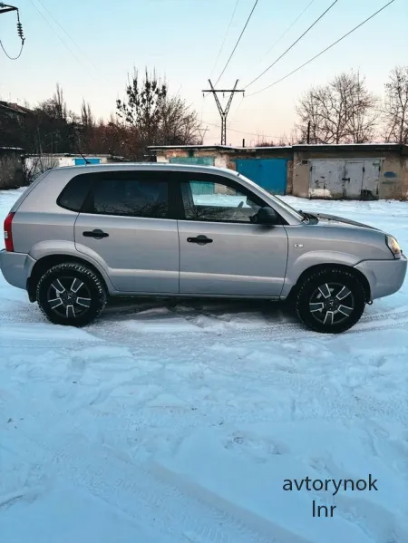 Продам Hyundai Tucson 2.0 MT, 2008 г.в.