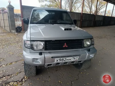 Продам Митсубиси Pajero 2002 г.