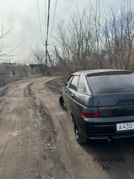 В продаже ваз 2112, 2003 года