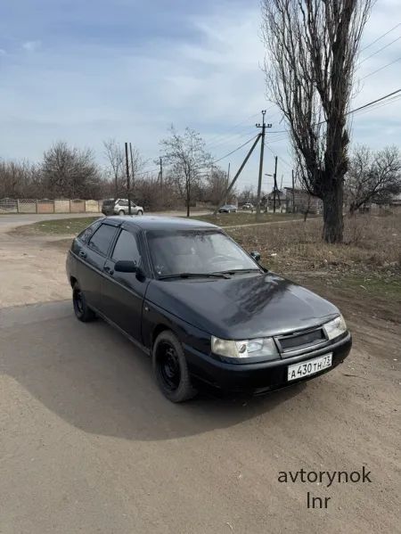 В продаже ваз 2112, 2003 года
