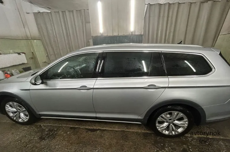Продаётся Volkswagen Passat Alltrack 2019 г.