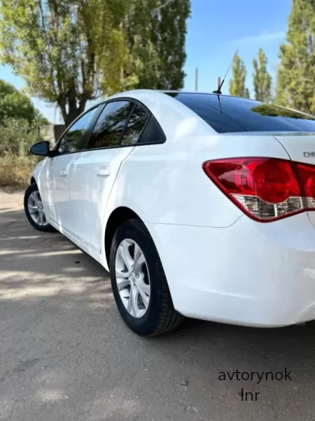 Продам Chevrolet Cruze 2013г