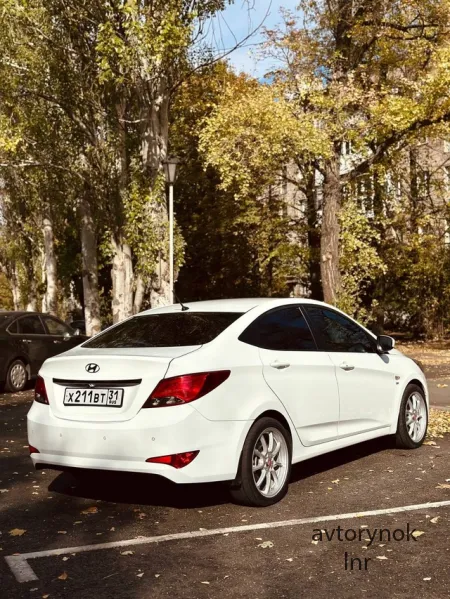 Продам Hyundai Solaris рестайлинг 2015 года