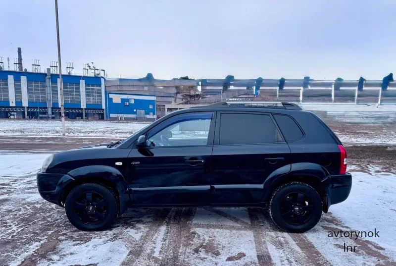 В продаже Hyundai Tucson 2007