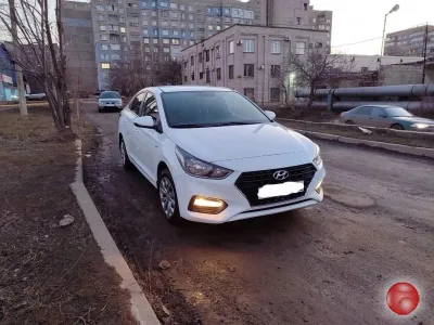Продаю Hyundai Solaris 2017 года